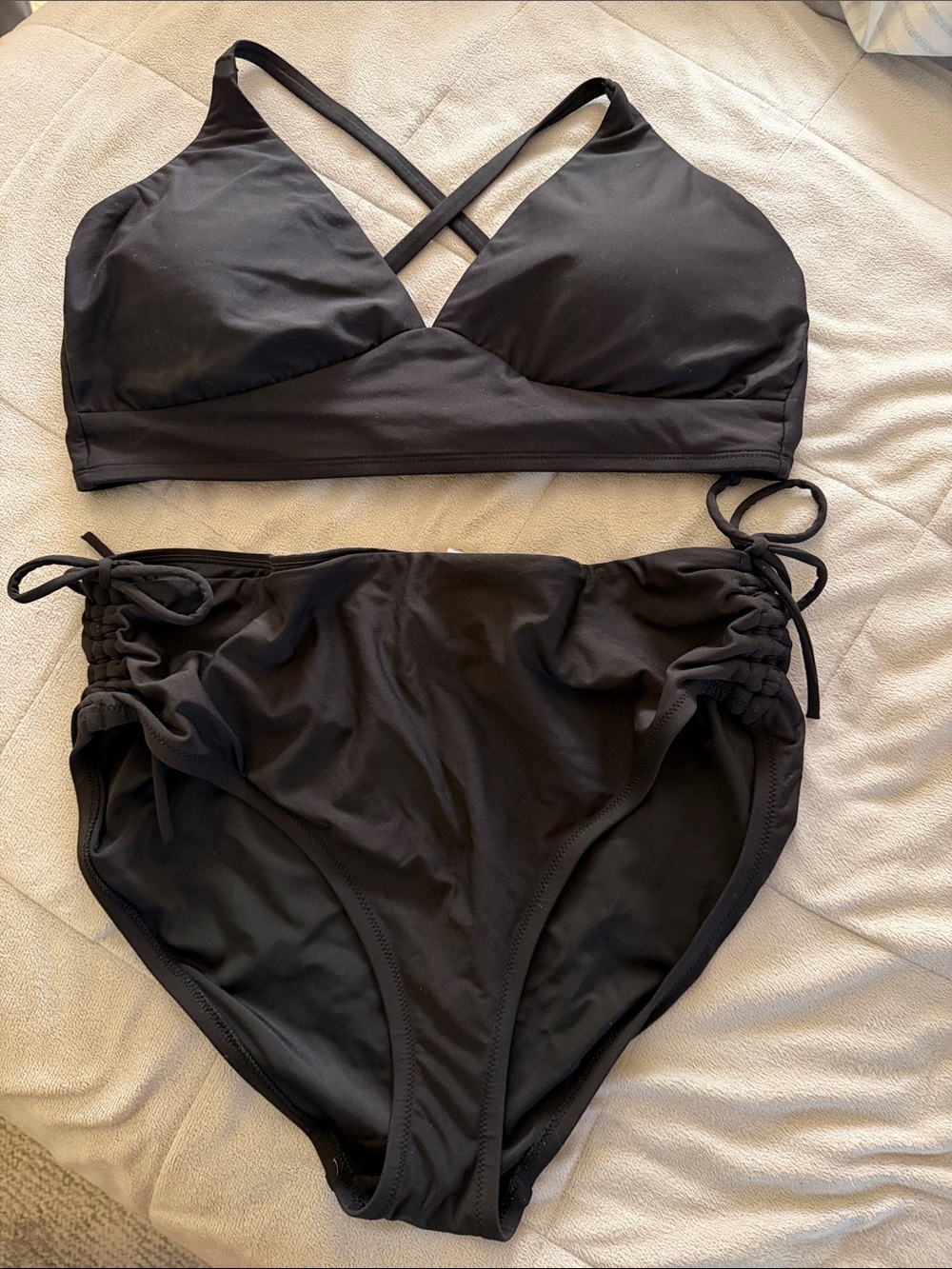 Women’s Black Cross-Back Bikini Set